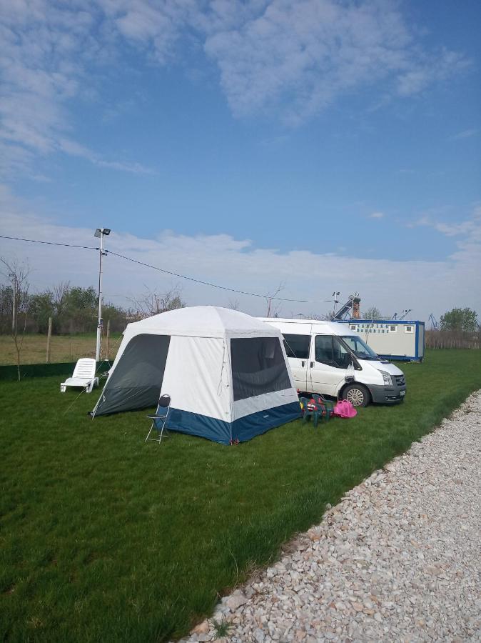 Camping Danubius Tulcea Eksteriør billede